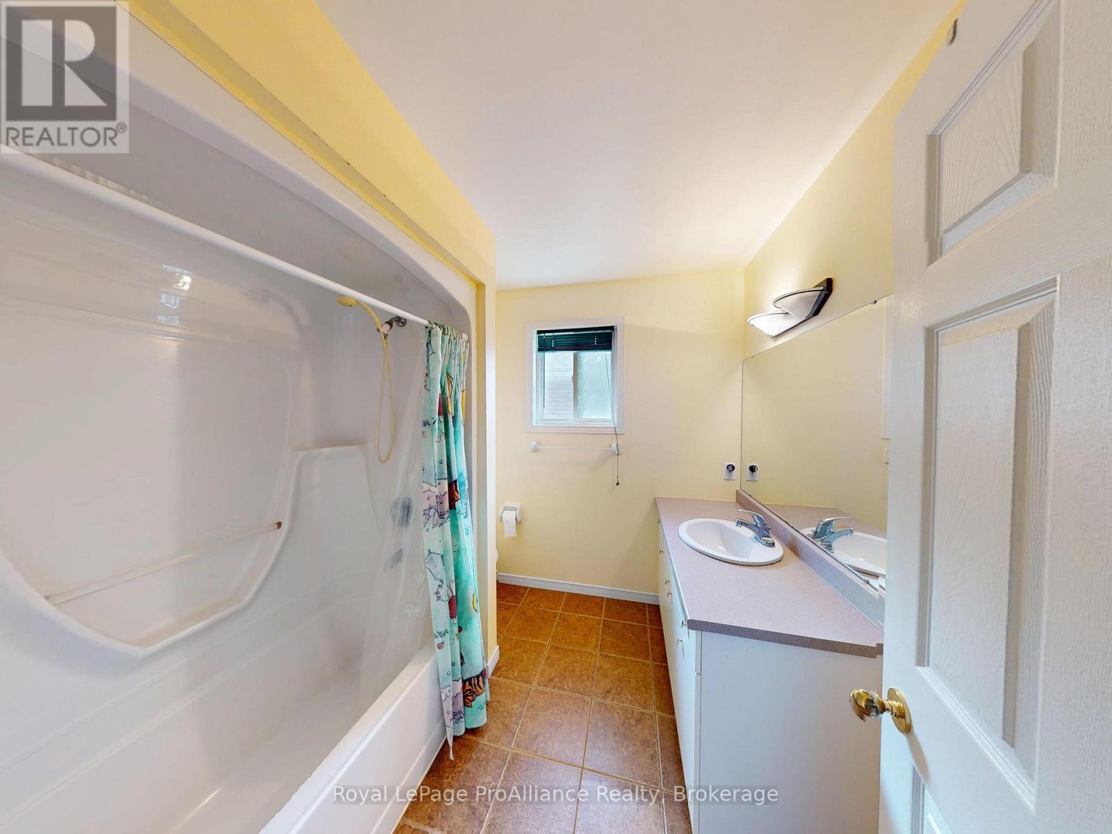 17 Sumac Terrace Property Photo 9