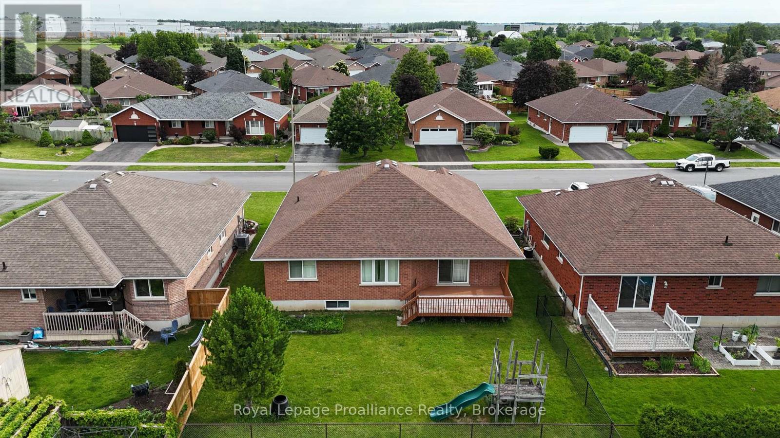 17 Sumac Terrace Property Photo 19