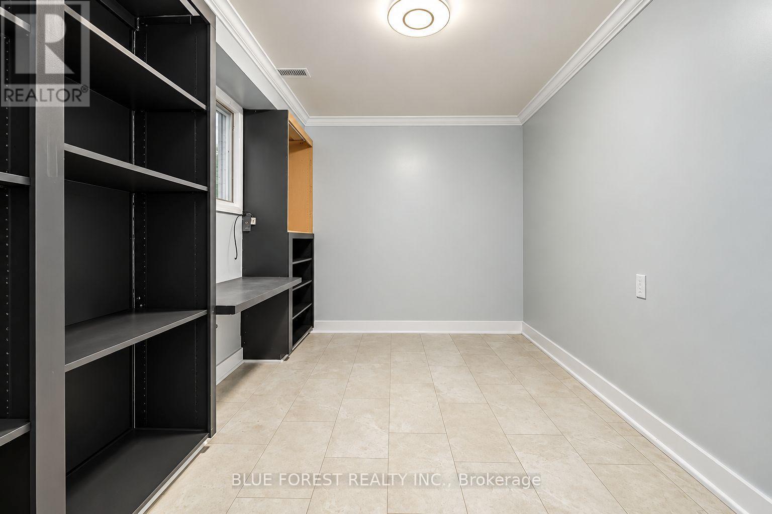 8 - 12 Mcmaster Crescent Property Photo 30