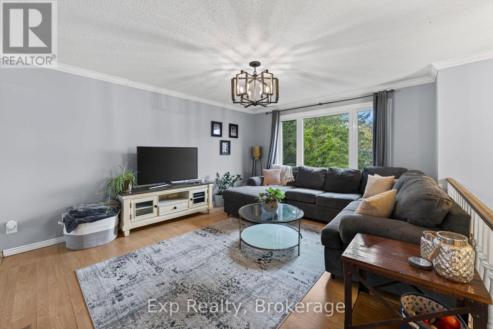 4 Harbourview Crescent Property Photo 5