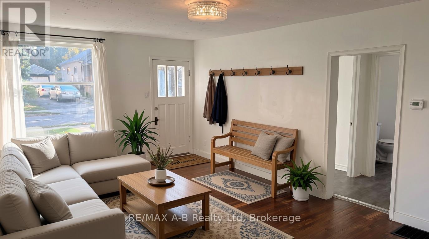 92 East Gore Street Property Photo 11