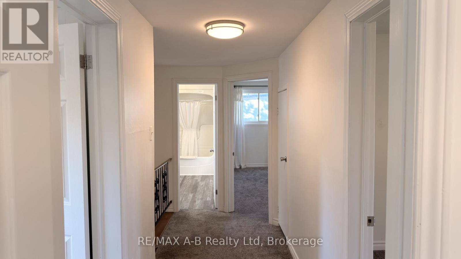 92 East Gore Street Property Photo 22