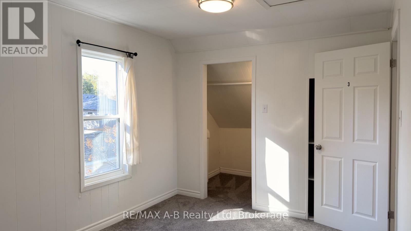 92 East Gore Street Property Photo 25
