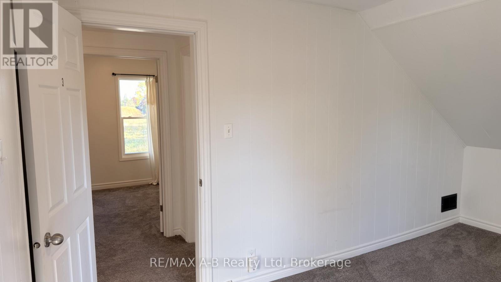 92 East Gore Street Property Photo 26