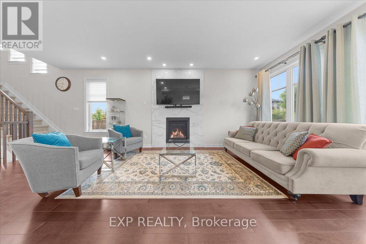 758 Cap Diamant Way Property Photo 14