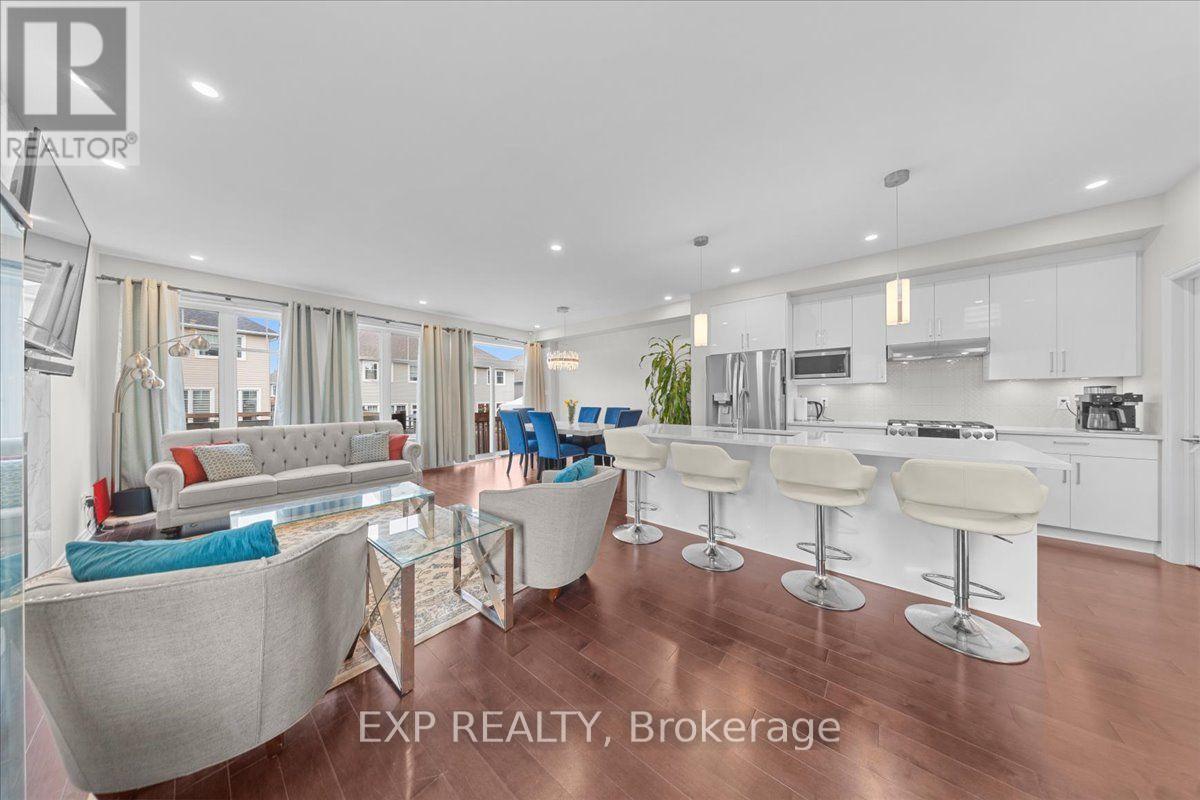 758 Cap Diamant Way Property Photo 16