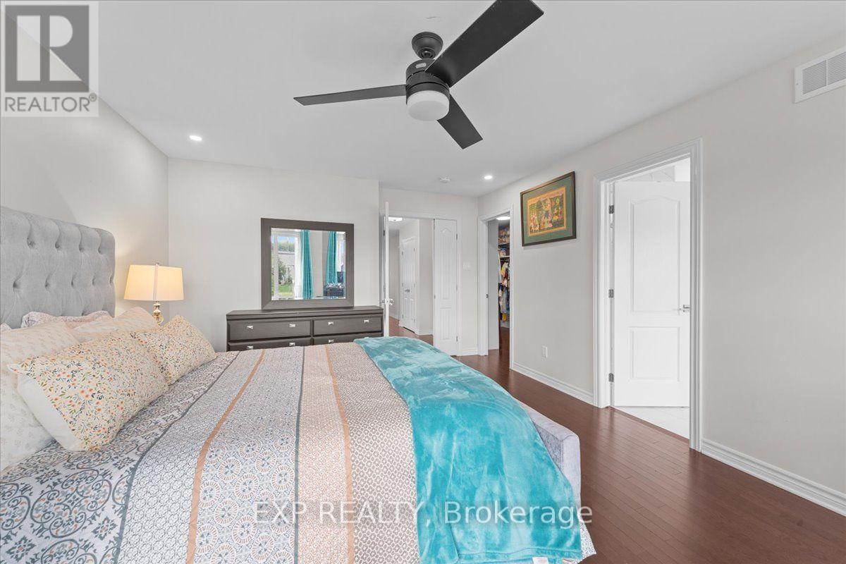758 Cap Diamant Way Property Photo 20