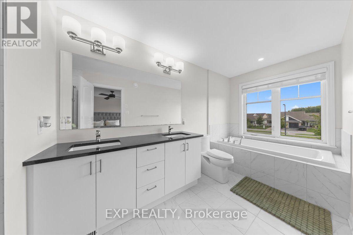 758 Cap Diamant Way Property Photo 21