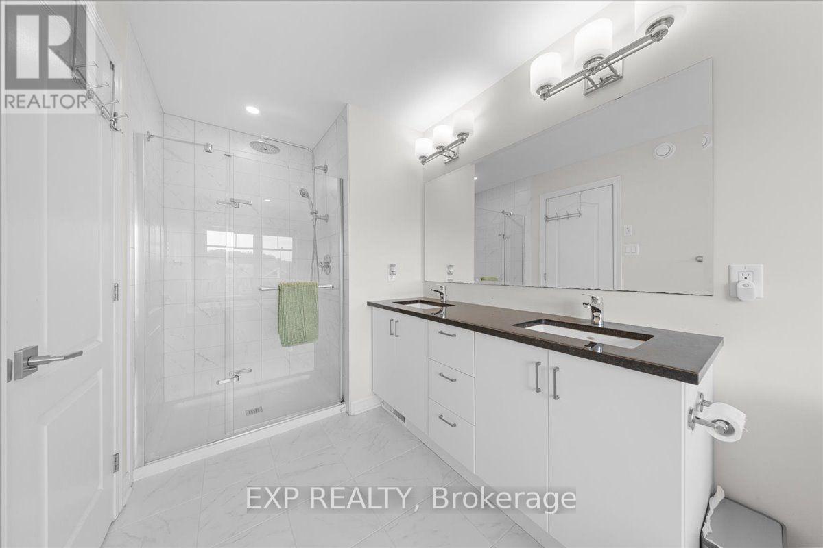 758 Cap Diamant Way Property Photo 22