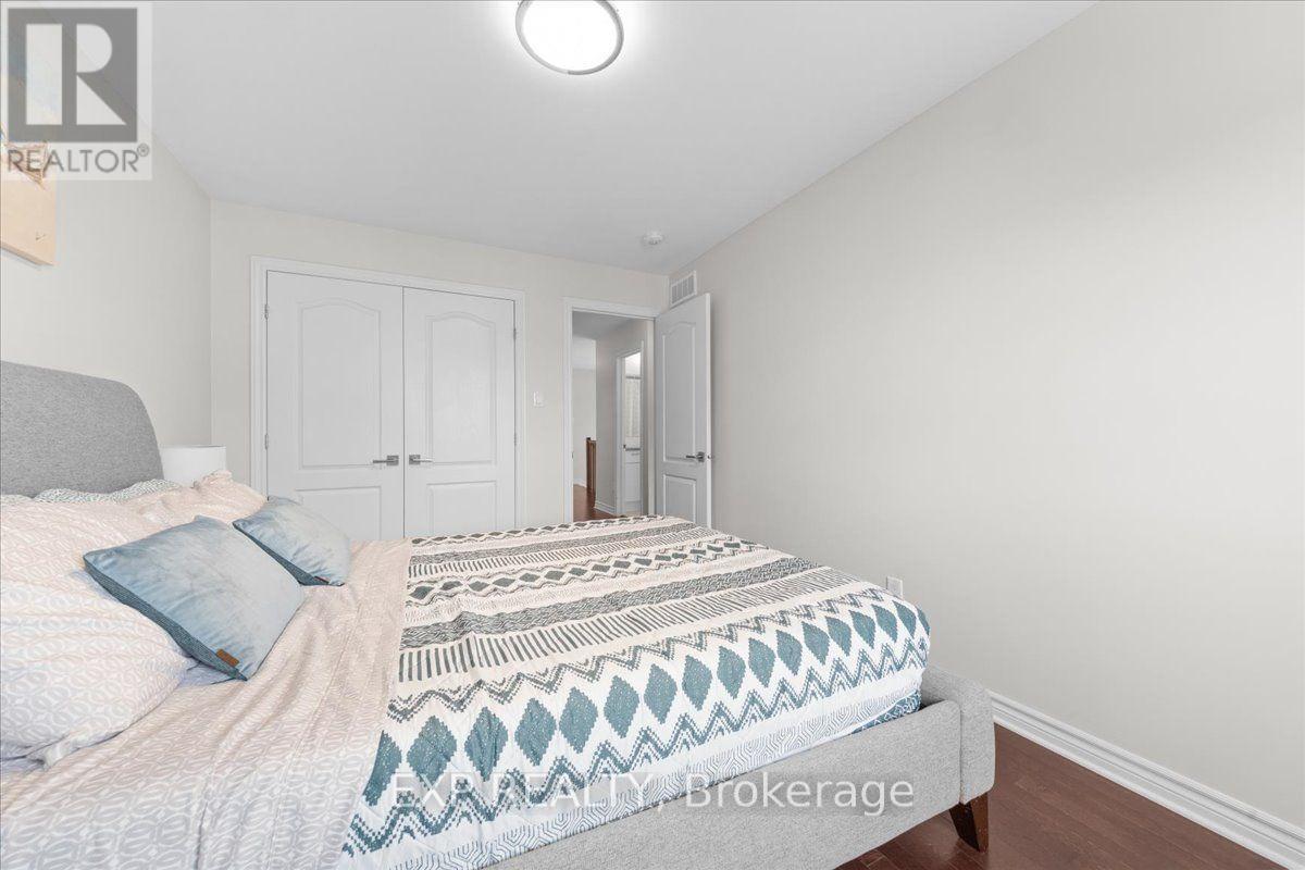 758 Cap Diamant Way Property Photo 28