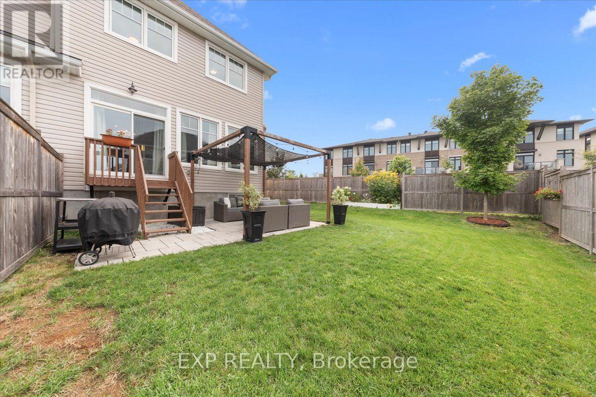 758 Cap Diamant Way Property Photo 35