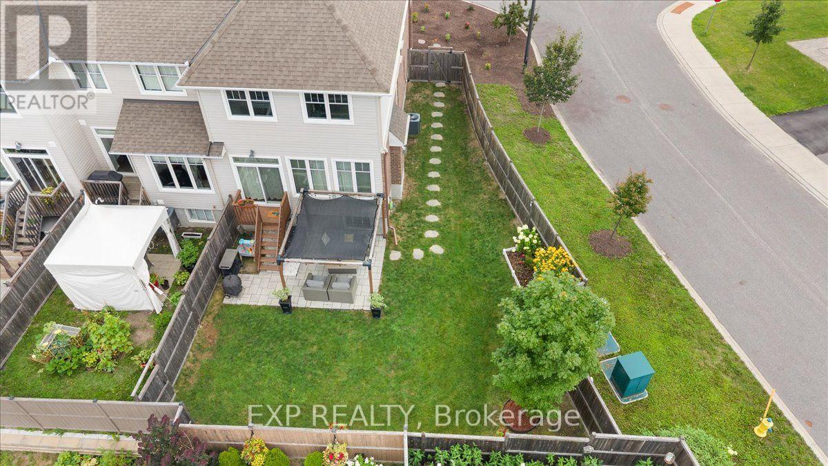 758 Cap Diamant Way Property Photo 40