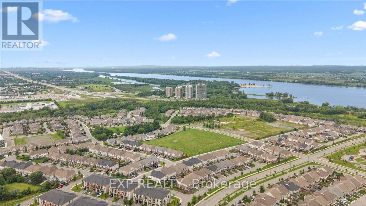 758 Cap Diamant Way Property Photo 43