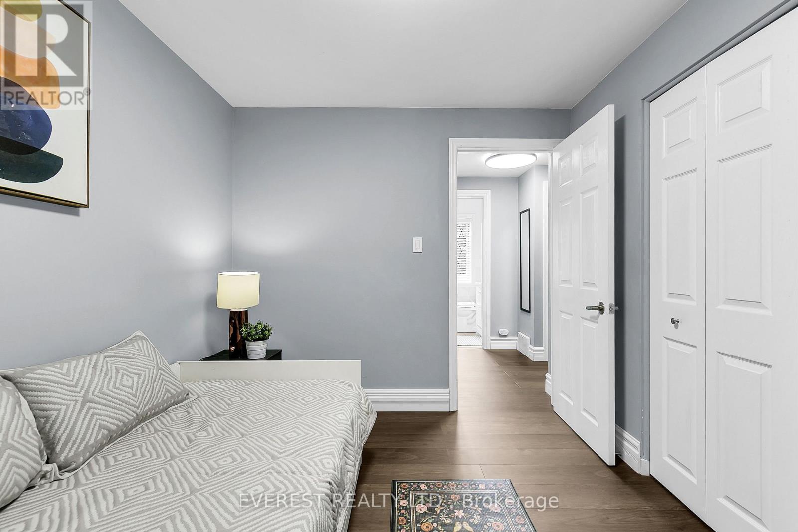 3992 Longfellow Avenue Property Photo 20