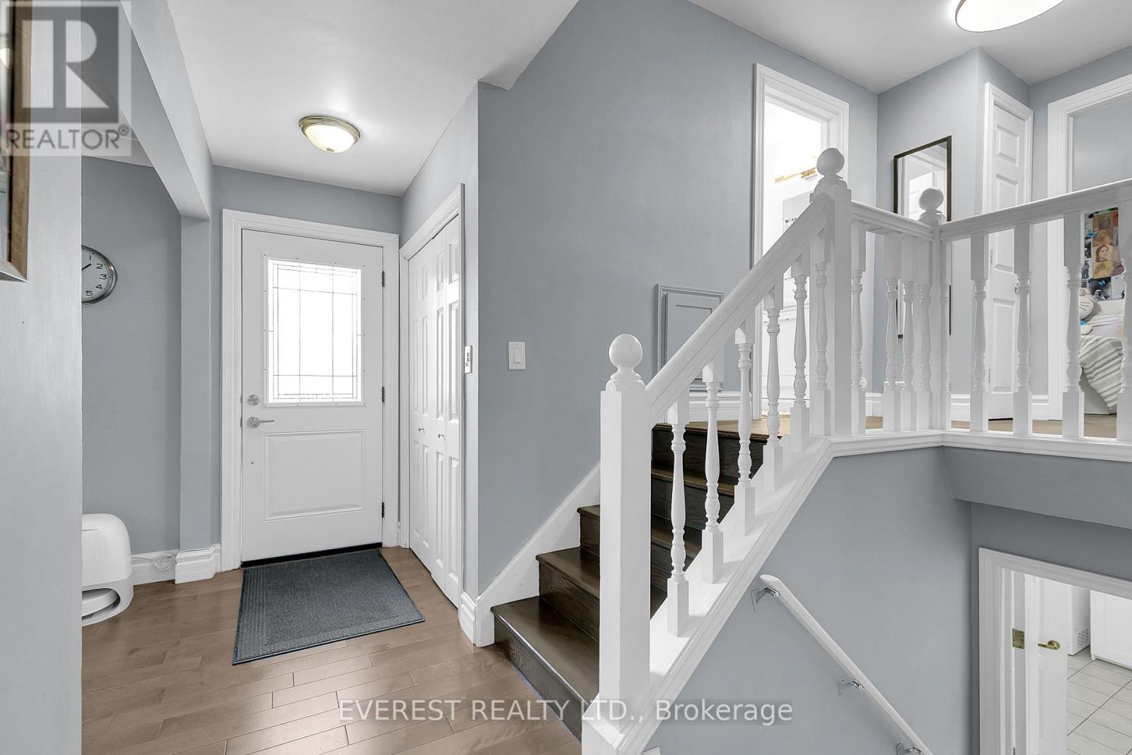 3992 Longfellow Avenue Property Photo 22