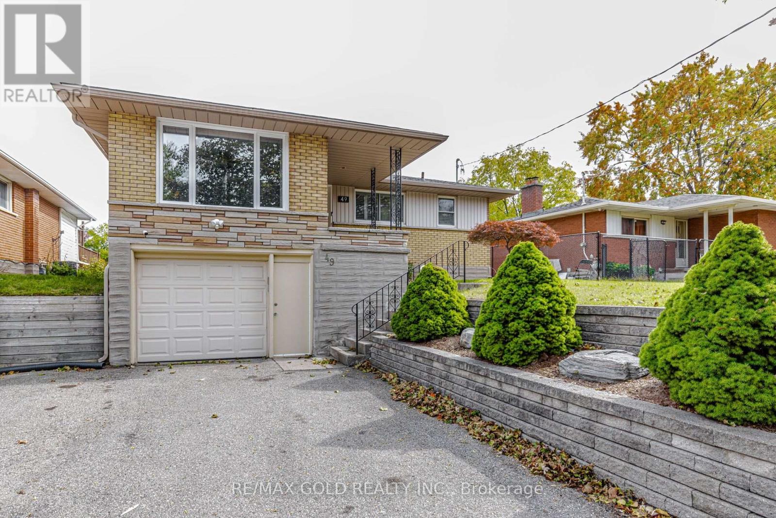 49 Kenneth Avenue Property Photo 4