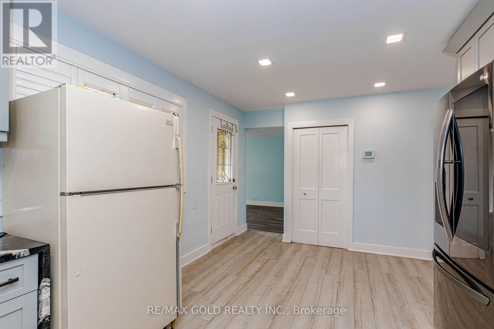 49 Kenneth Avenue Property Photo 14