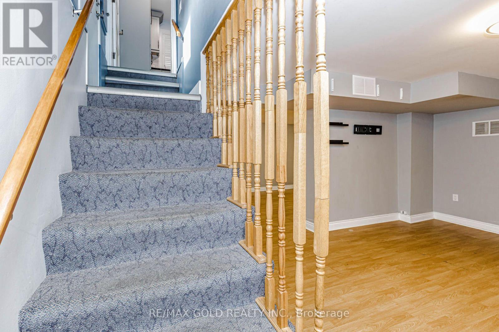 49 Kenneth Avenue Property Photo 30
