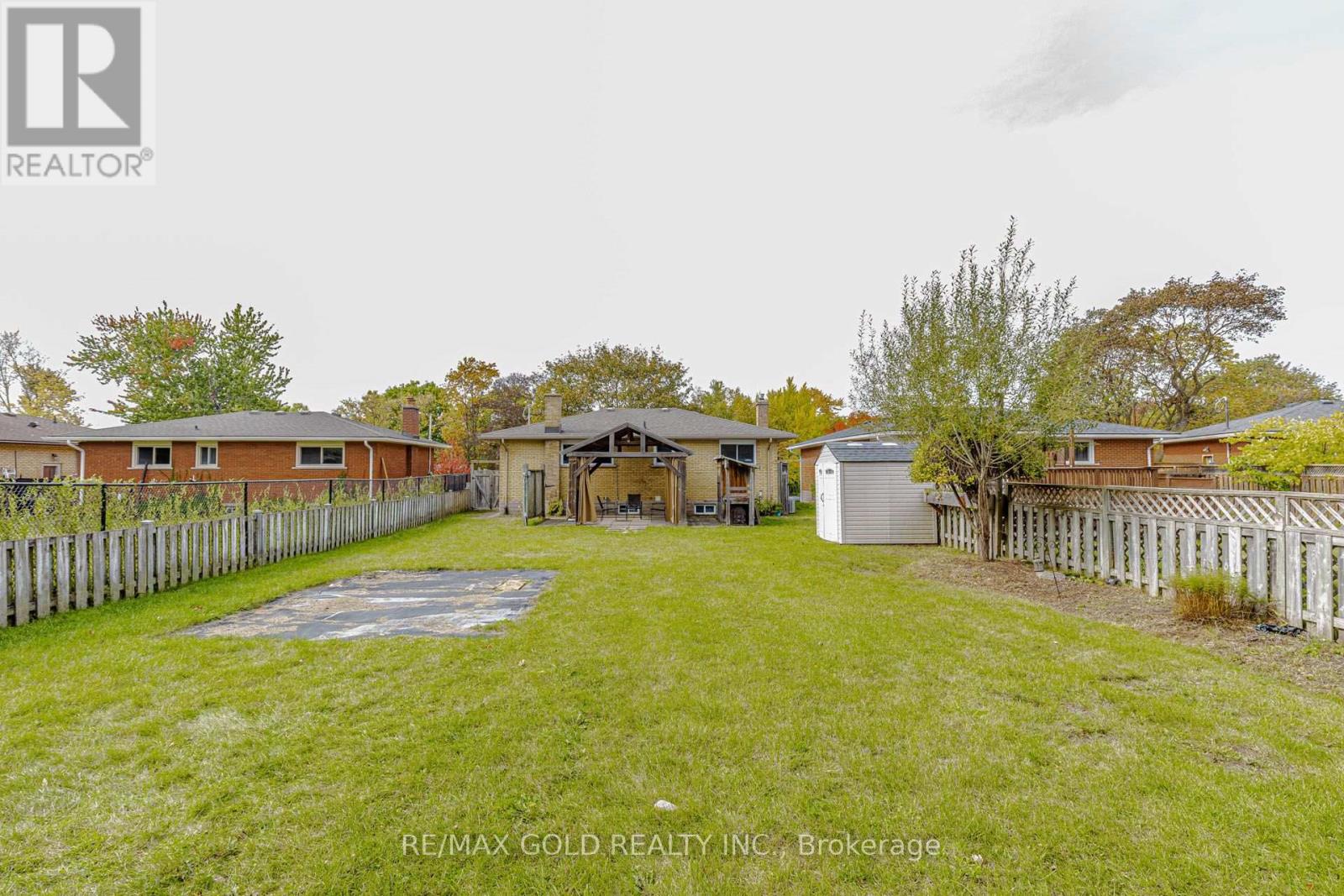 49 Kenneth Avenue Property Photo 43
