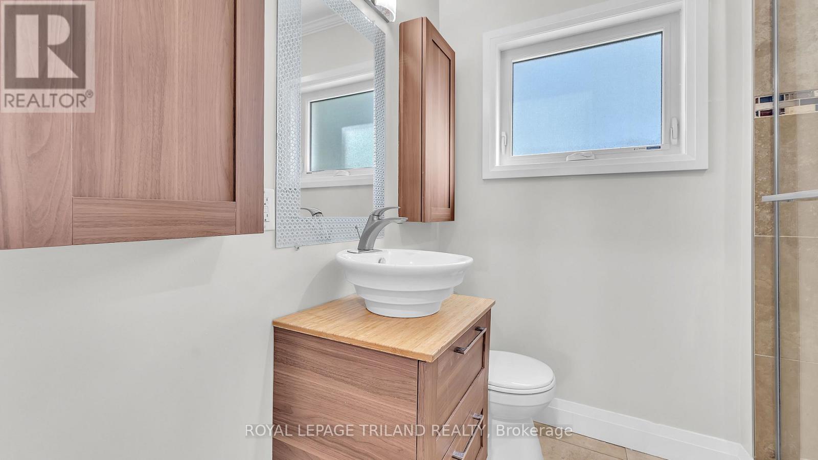 205 Erie Street Property Photo 17