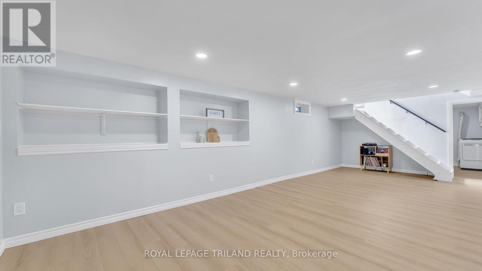 205 Erie Street Property Photo 22