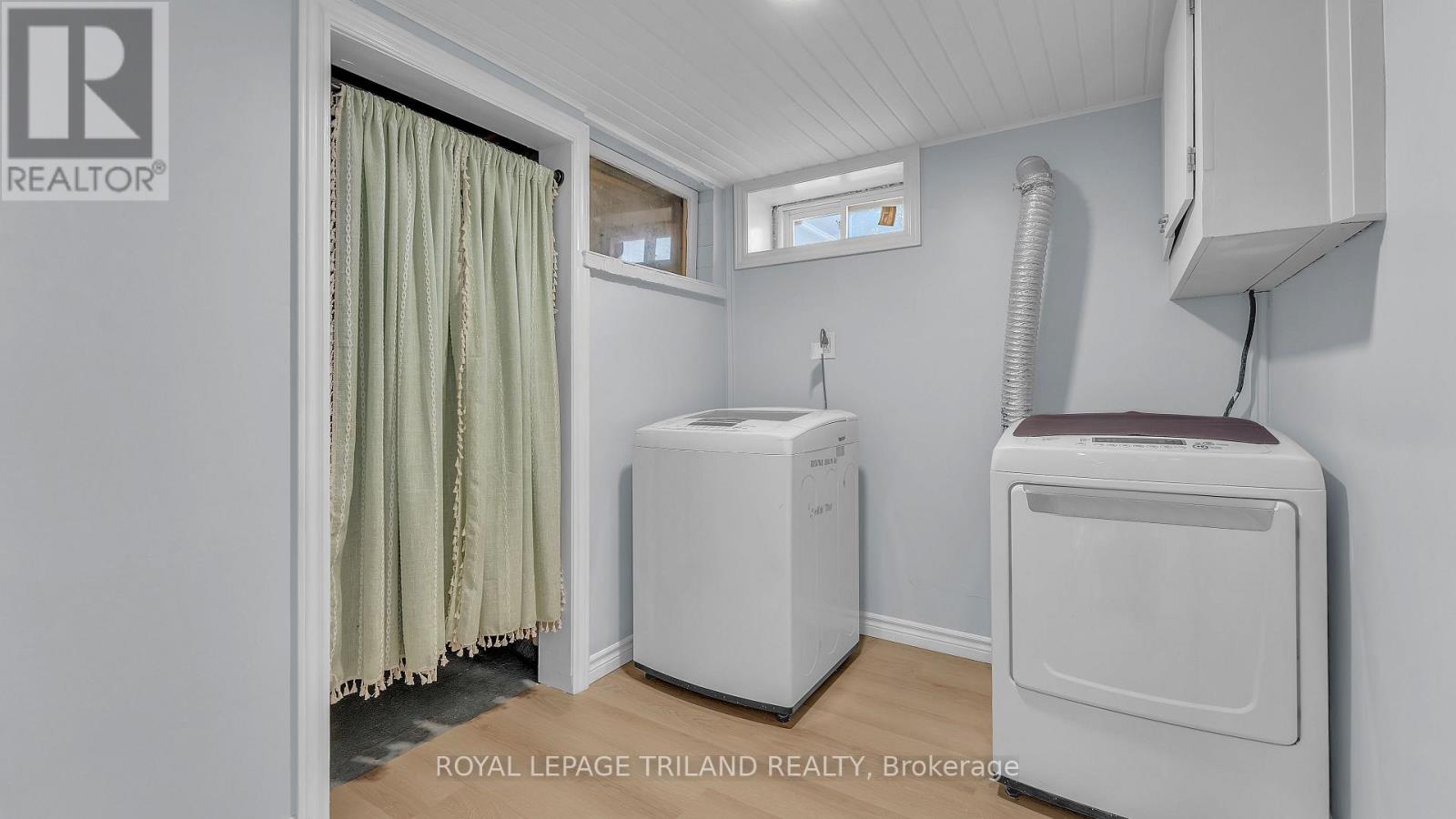 205 Erie Street Property Photo 24