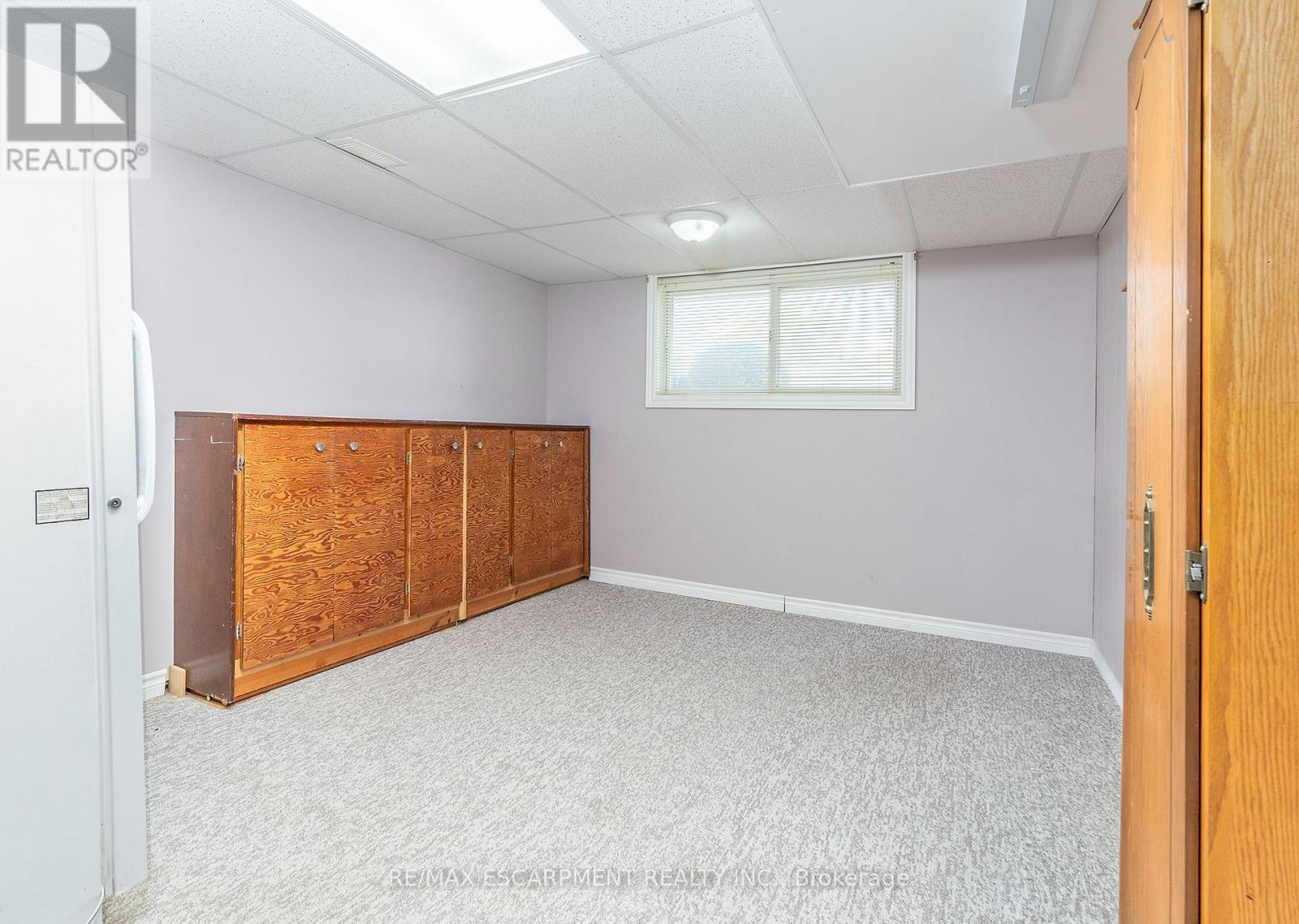 21 Green Forest Drive Property Photo 19