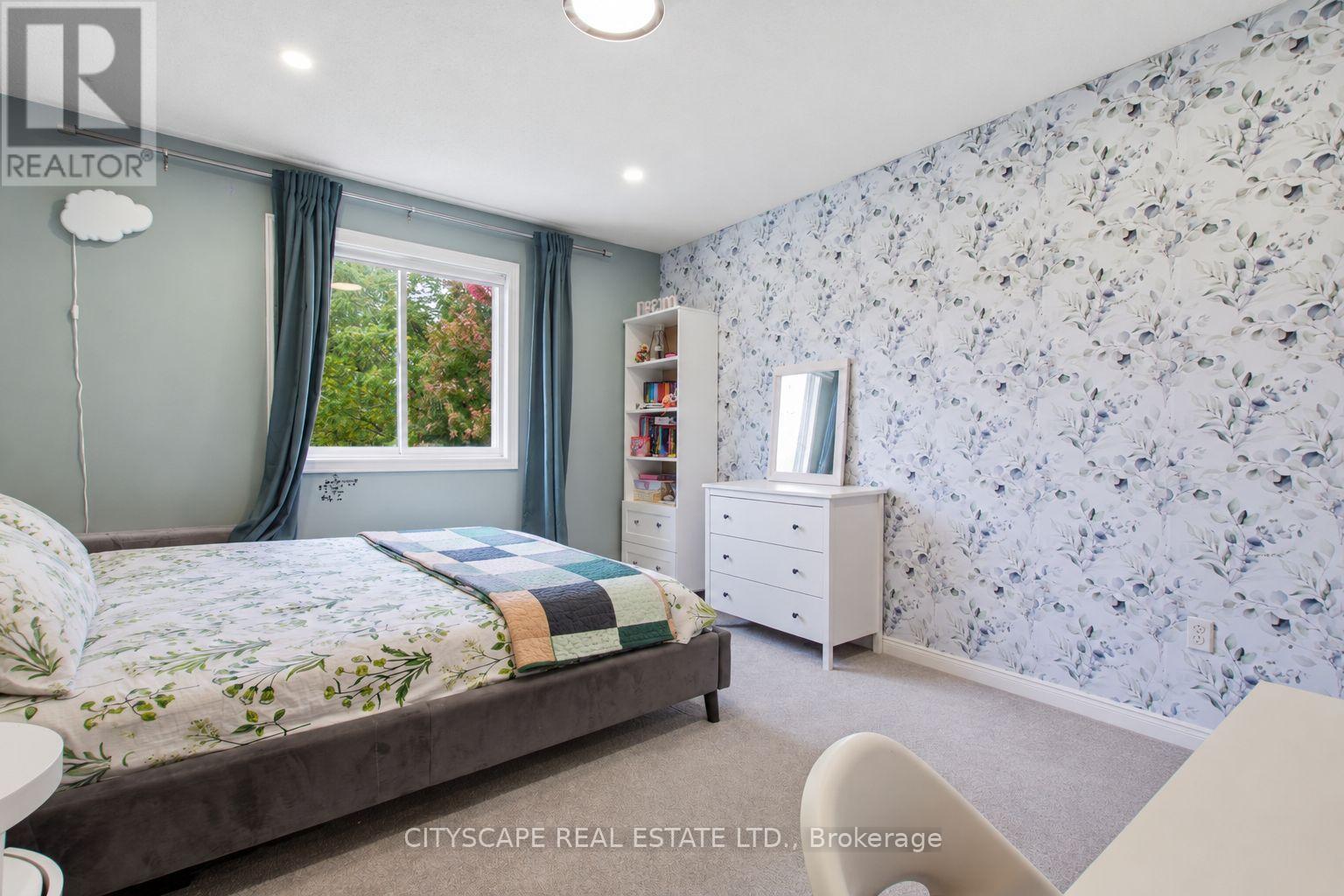 24 Gees Way Property Photo 17
