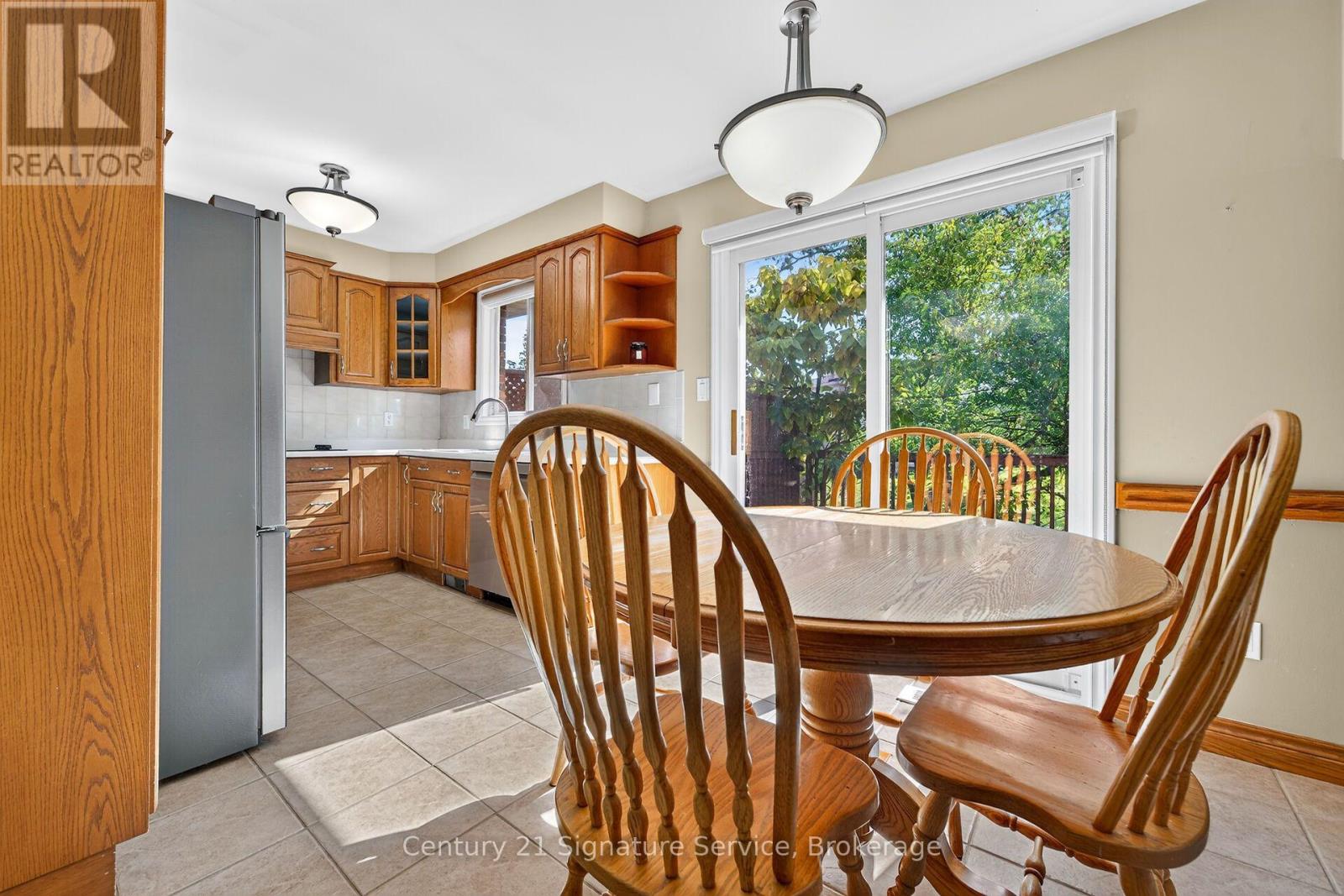 11 Fuller Crescent Property Photo 5