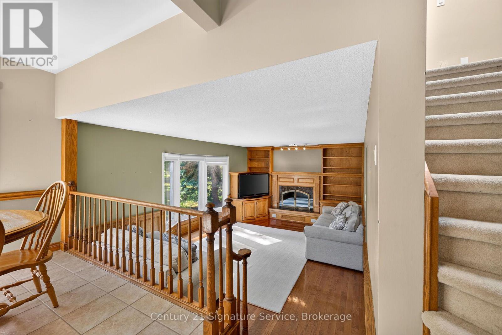 11 Fuller Crescent Property Photo 10