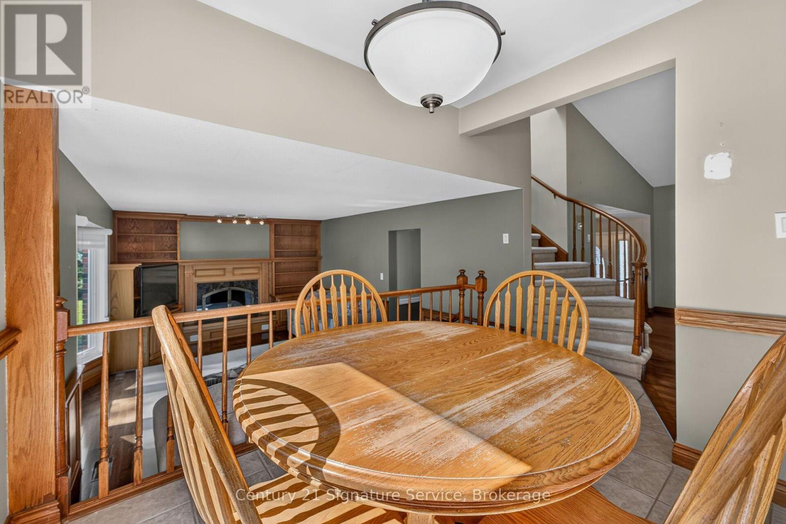 11 Fuller Crescent Property Photo 11