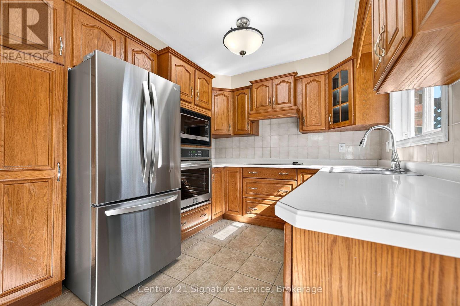 11 Fuller Crescent Property Photo 15
