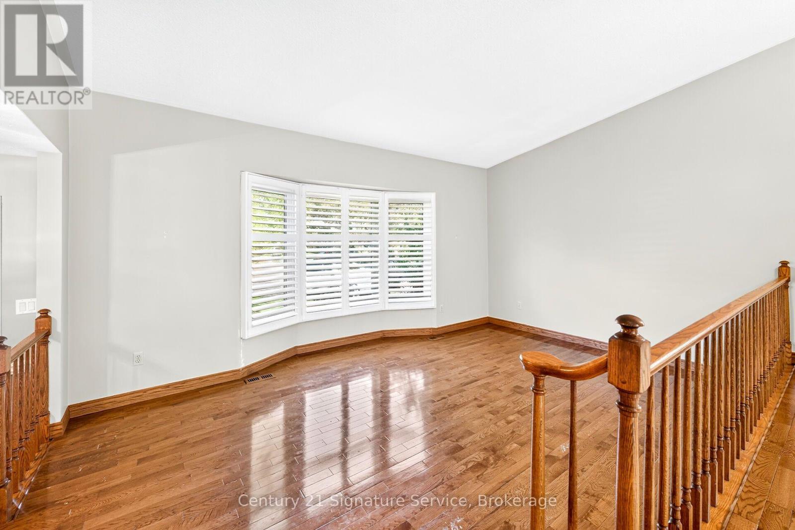 11 Fuller Crescent Property Photo 19