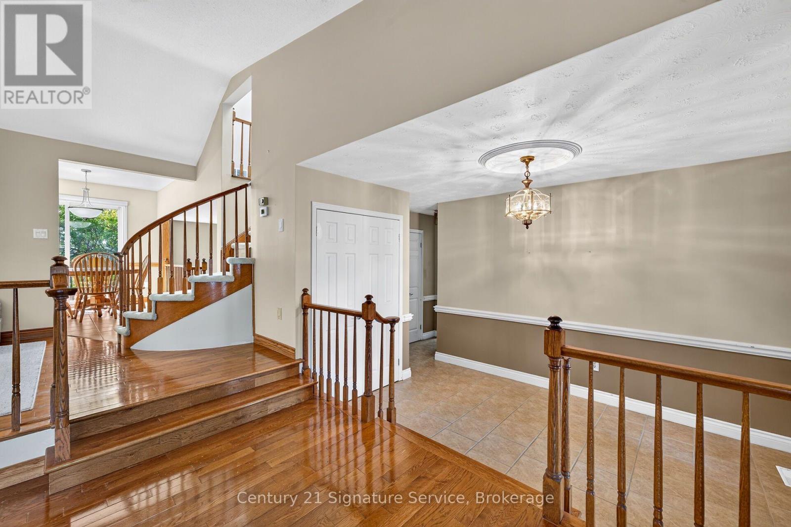 11 Fuller Crescent Property Photo 21