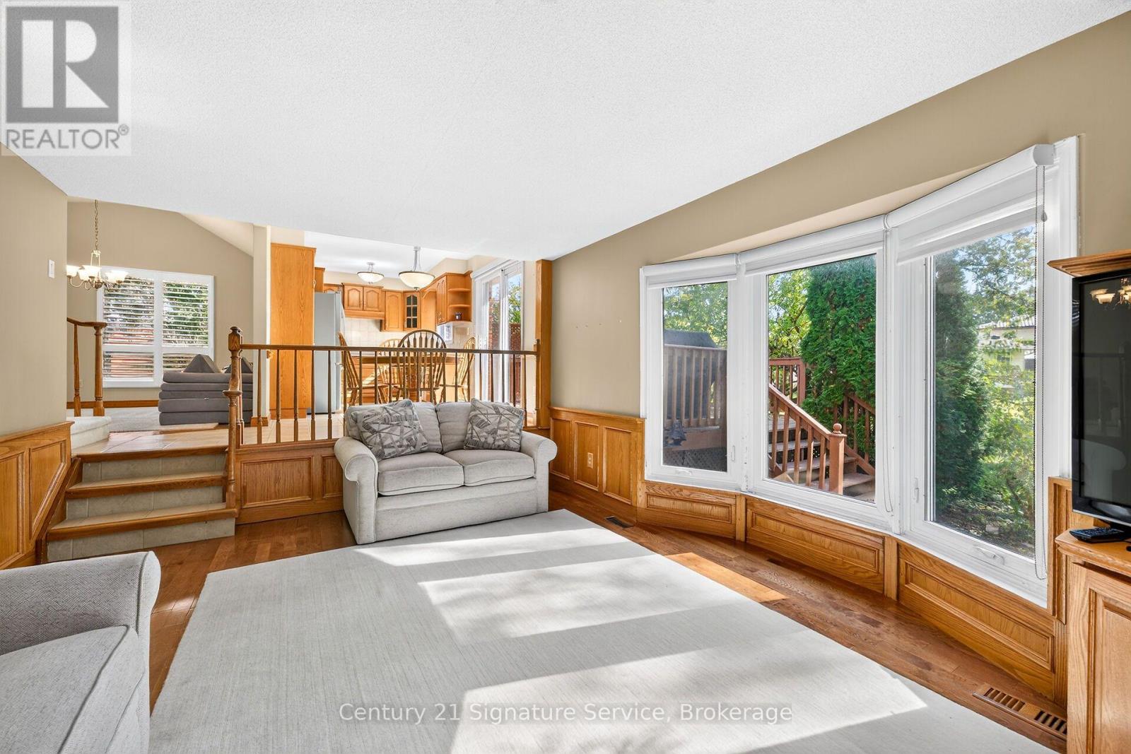 11 Fuller Crescent Property Photo 37