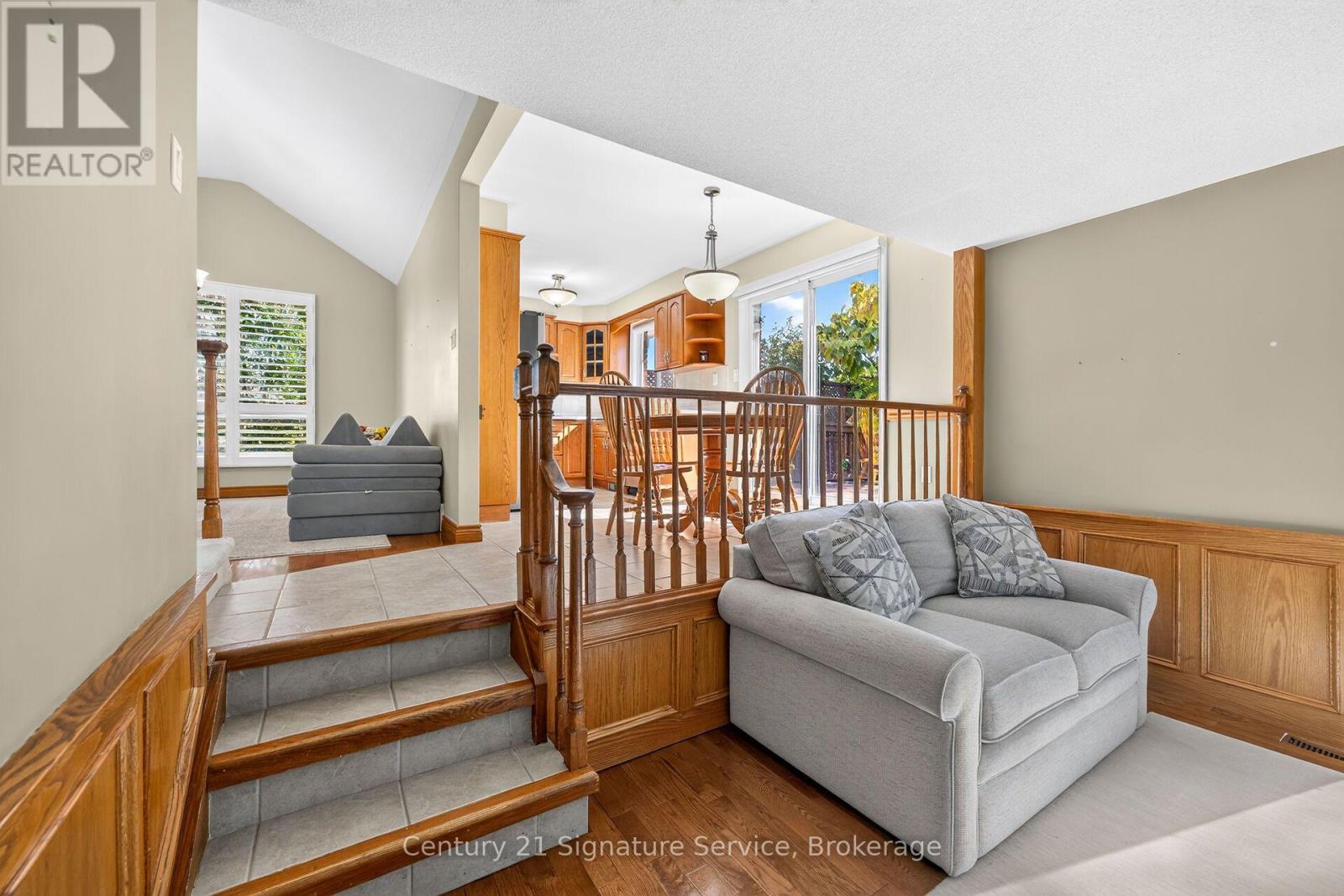 11 Fuller Crescent Property Photo 38