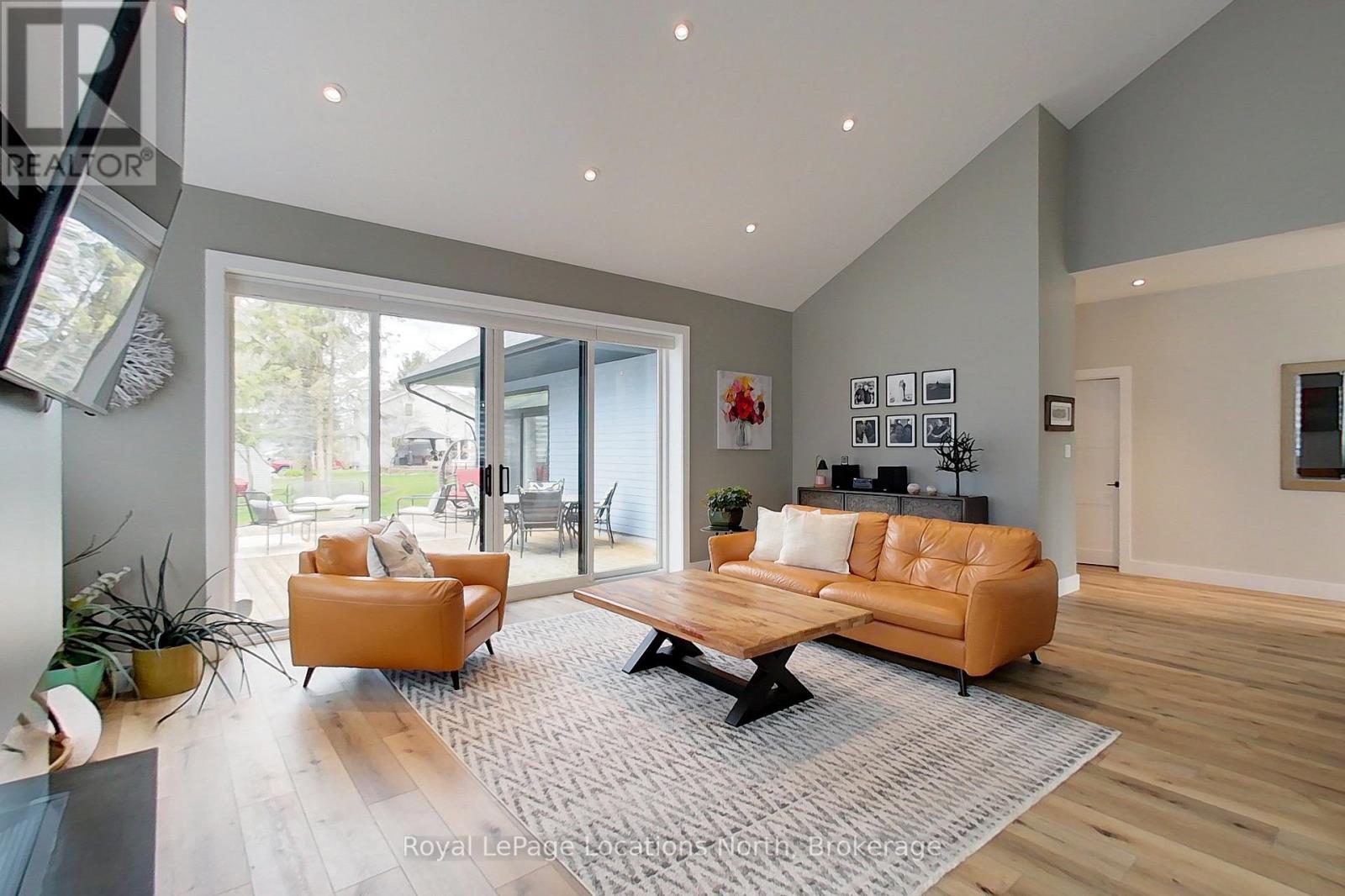 30 Gordon Crescent Property Photo 6