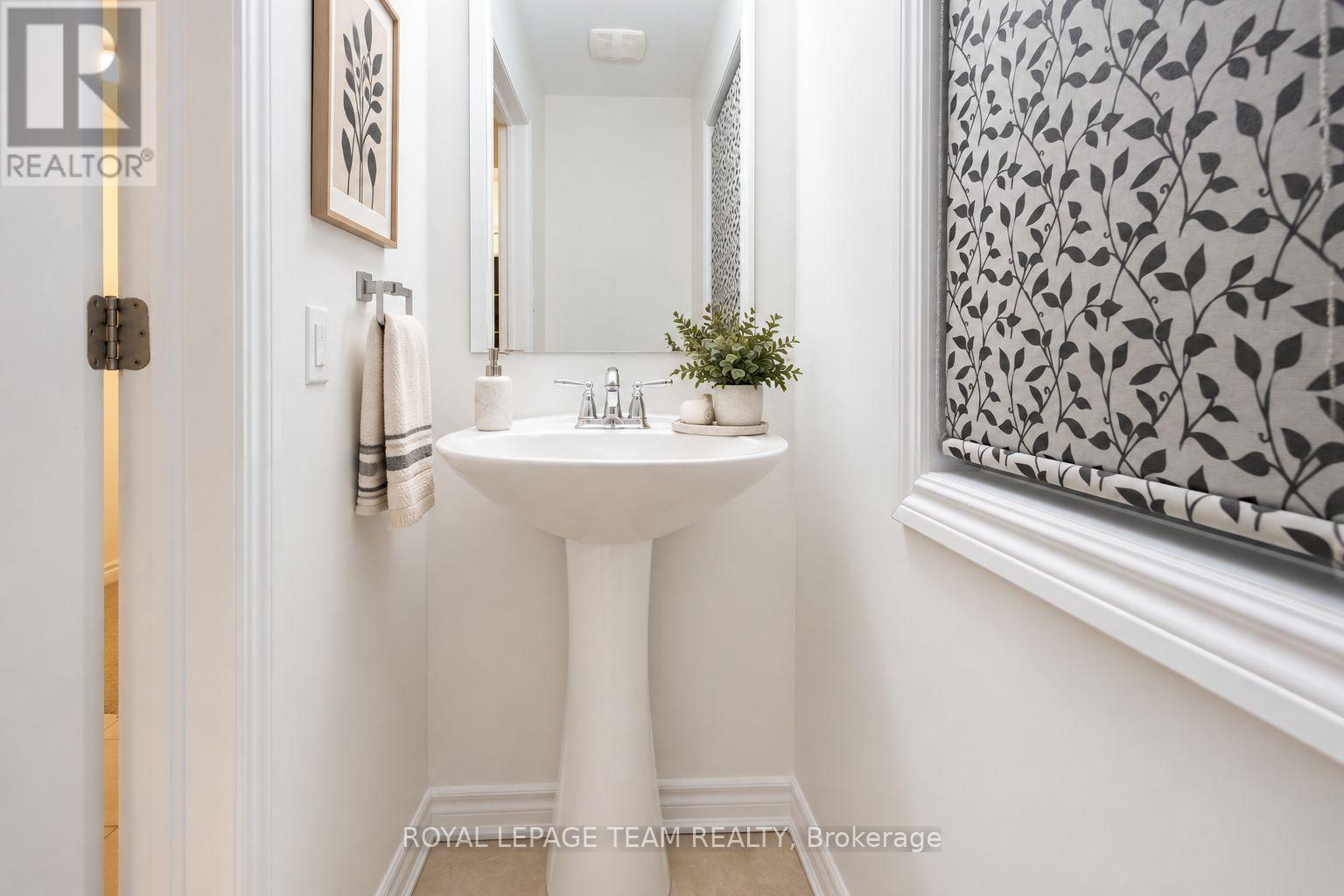 2619 Baynes Sound Way Property Photo 3