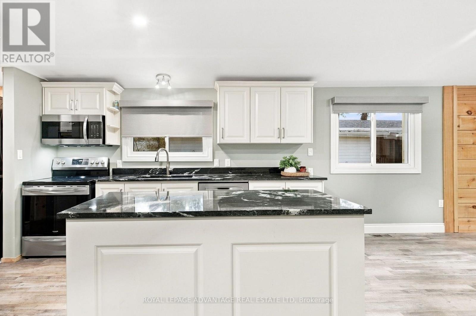 15 Kavanagh Drive Kavanagh Drive S Property Photo 6