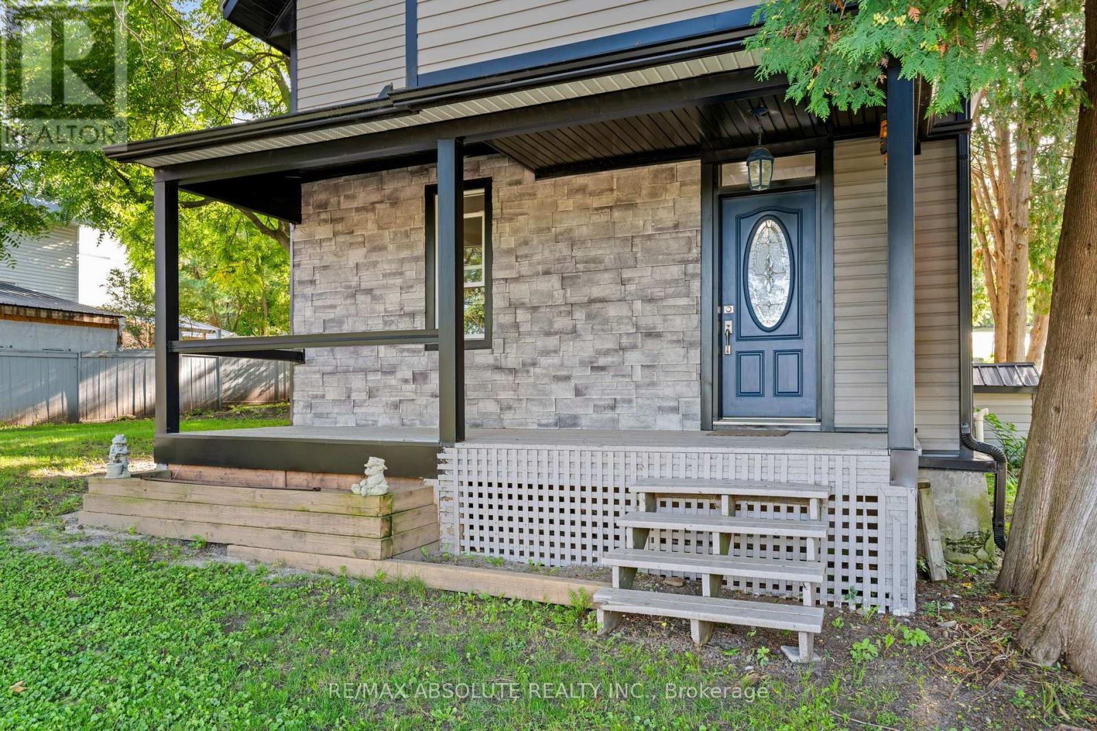 903 River Road Property Photo 3