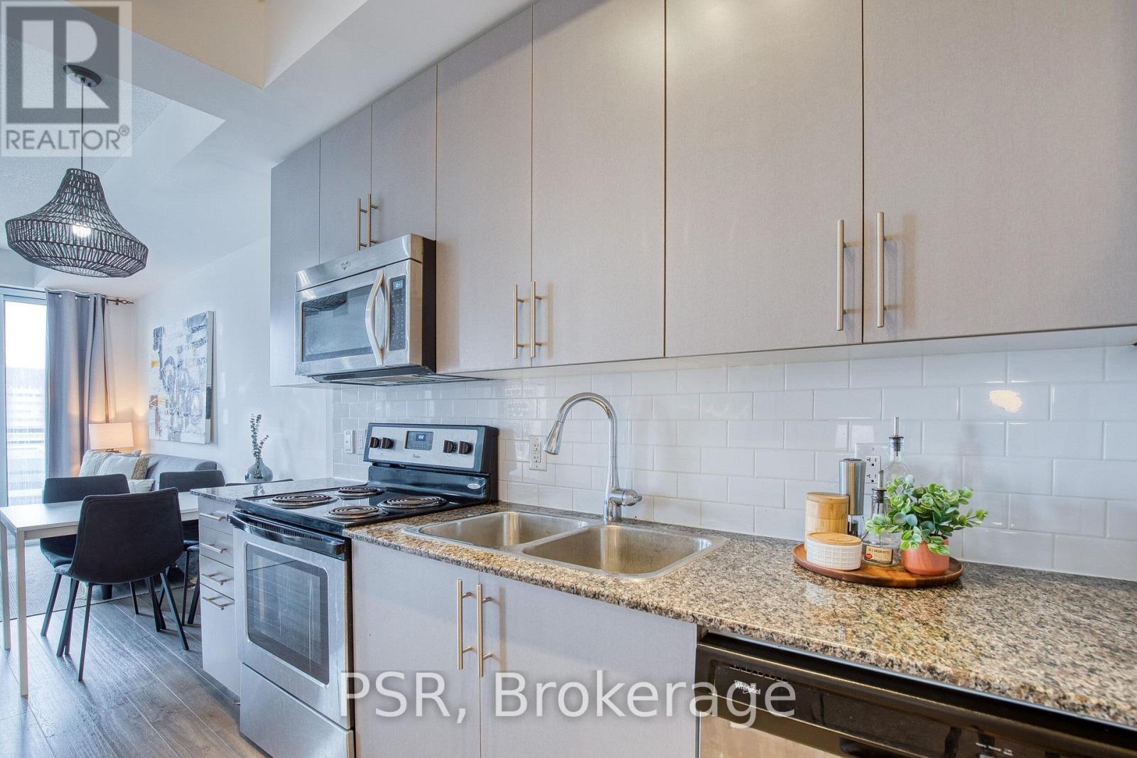 806 - 85 Duke Street W Property Photo 3