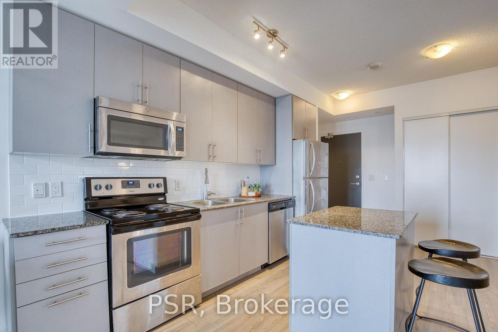 806 - 85 Duke Street W Property Photo 4