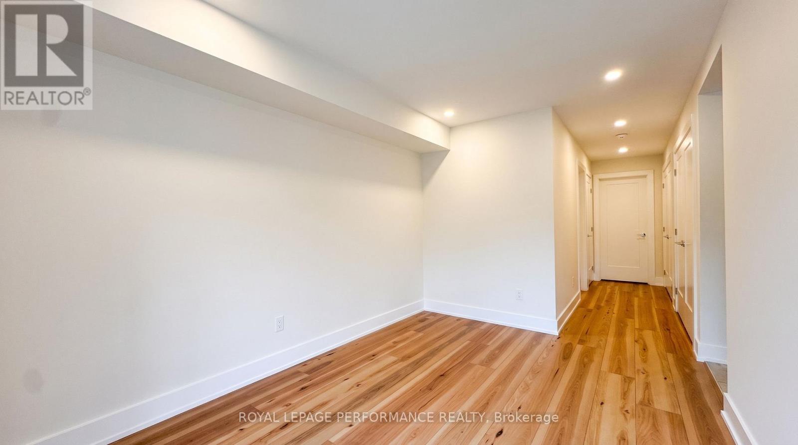 A/b - 238 Lebreton Street N Property Photo 7