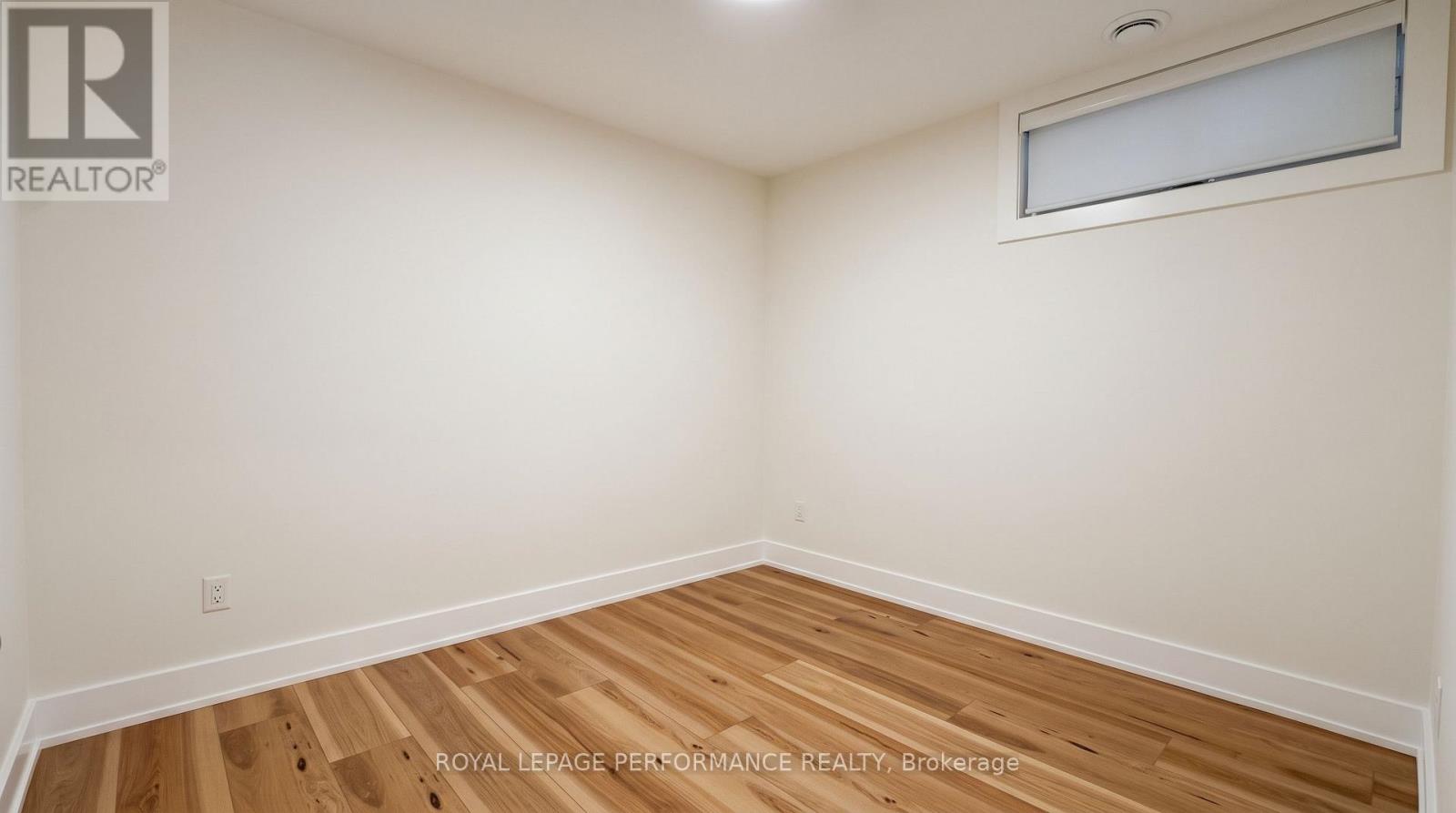 A/b - 238 Lebreton Street N Property Photo 10