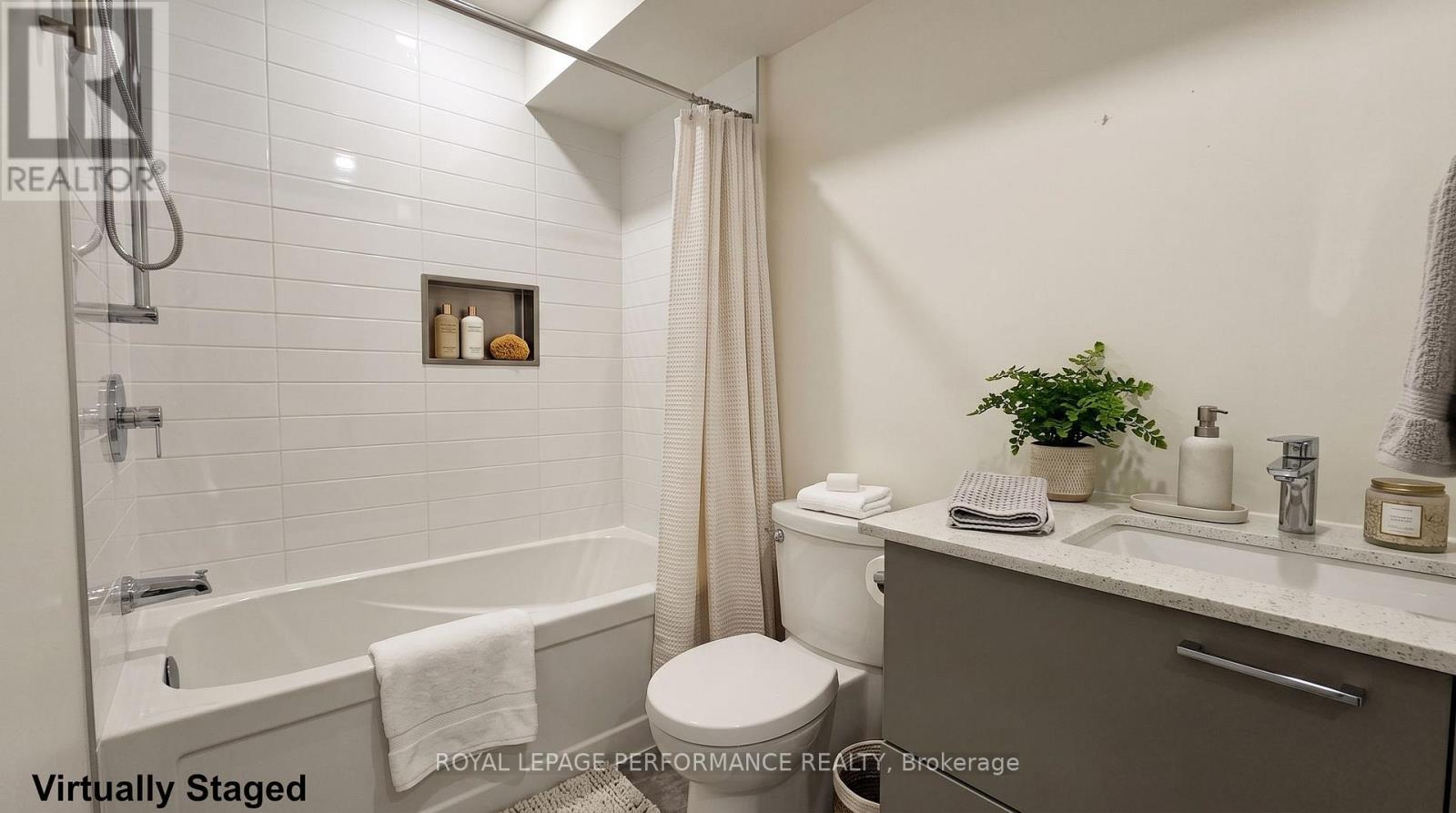 A/b - 238 Lebreton Street N Property Photo 12