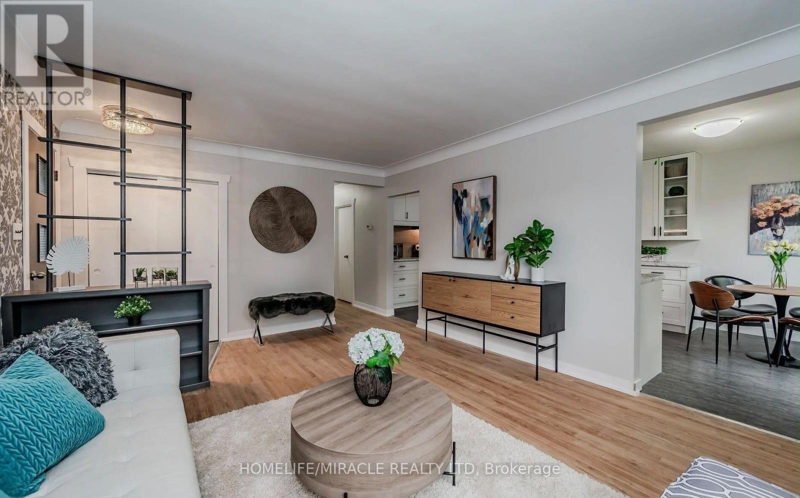 10 Greenwood Avenue Property Photo 4