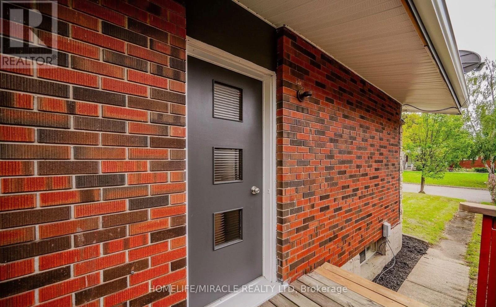 10 Greenwood Avenue Property Photo 5