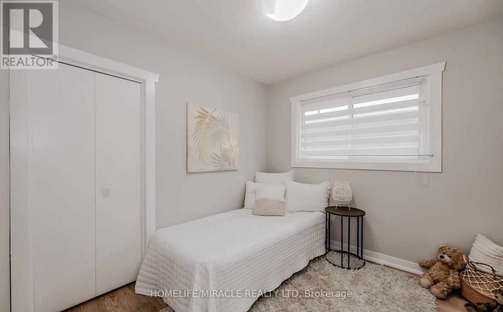 10 Greenwood Avenue Property Photo 11