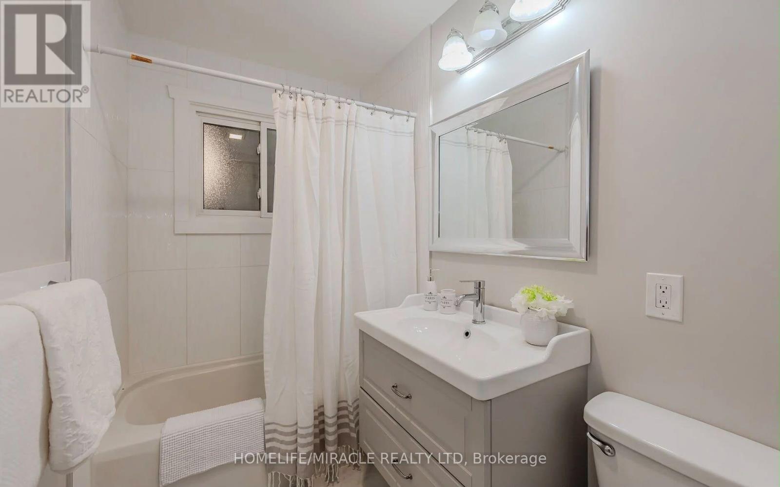 10 Greenwood Avenue Property Photo 13