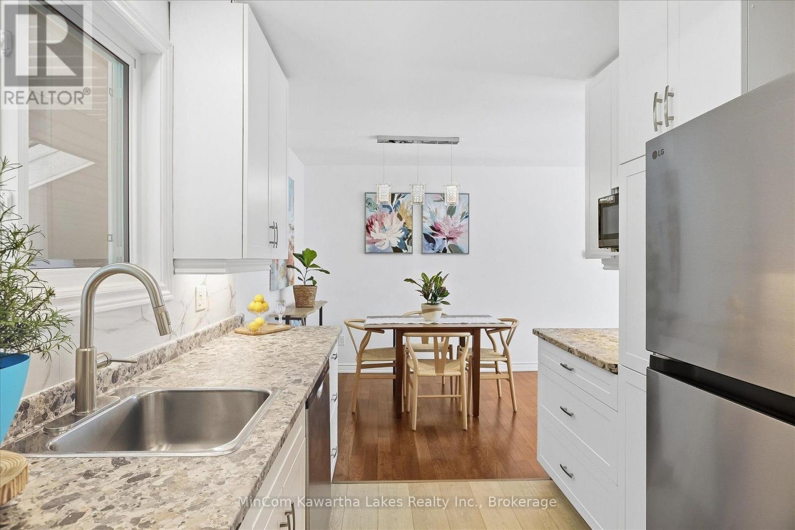 398 Applegrove Avenue Property Photo 15